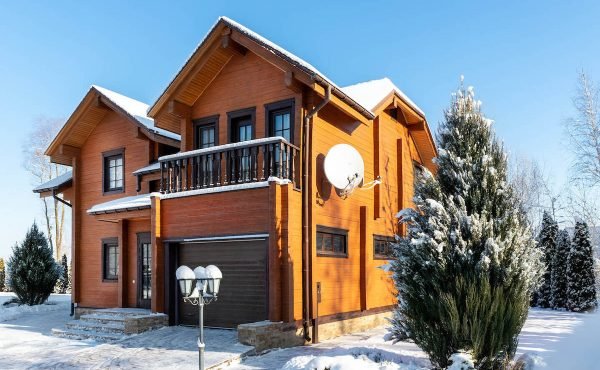 scenery-facade-front-view-of-modern-wooden-luxury-2025-01-10-05-35-50-utc.jpg